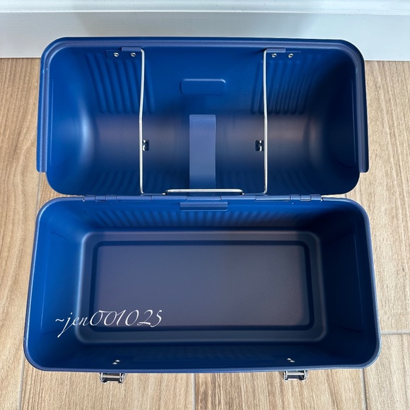 Hearth & Hand Magnolia Stanley 10qt Stainless Steel Lunch Box Marine Blue - Picture 8 of 15